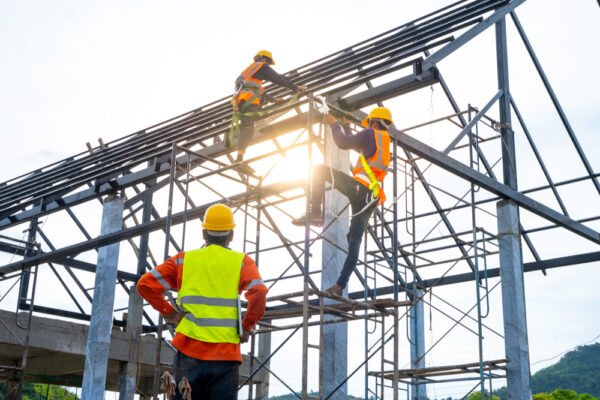 Engineer,Technician,Watching,Team,Of,Workers,On,High,Steel,Platform,engineer